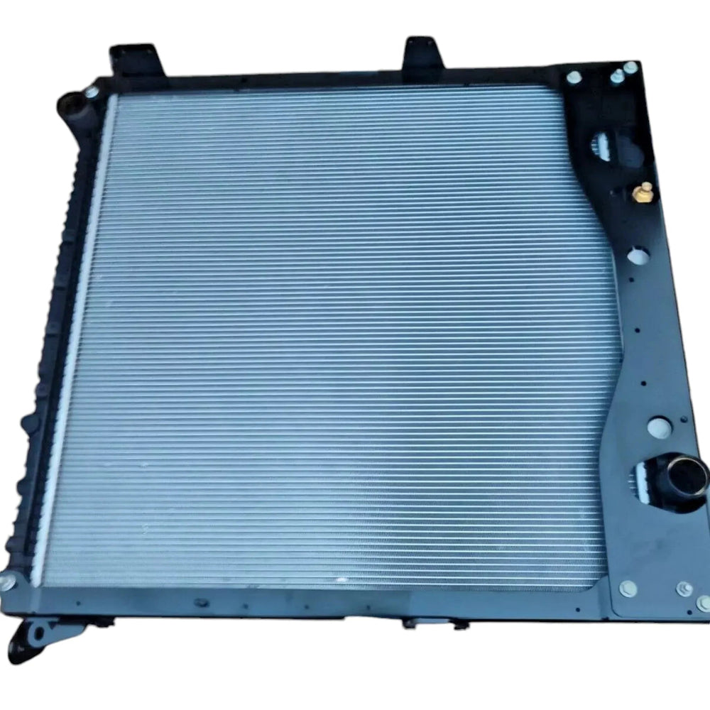 0131242000 Genuine Freightliner Radiator Assembly
